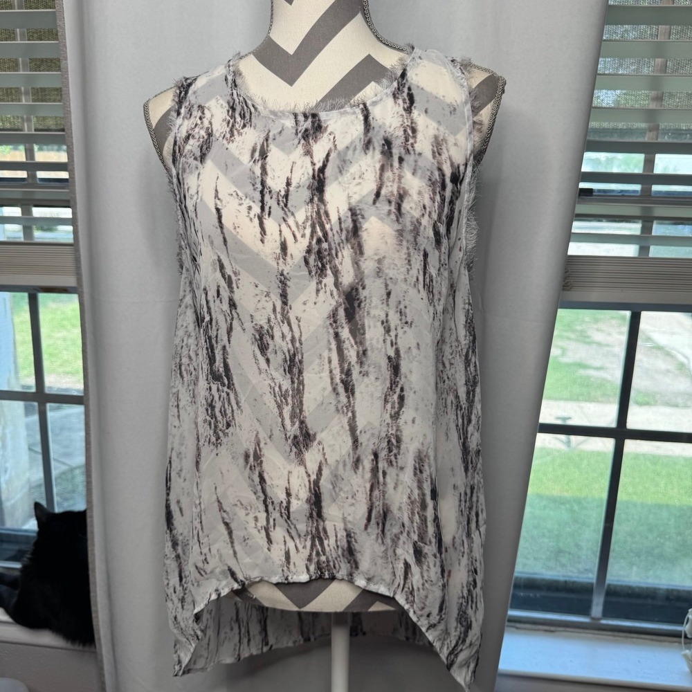 Divided h&m sleeveless tank top blouse